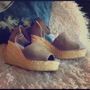 Steve Madden Jaylen Suede Wedges NWOT